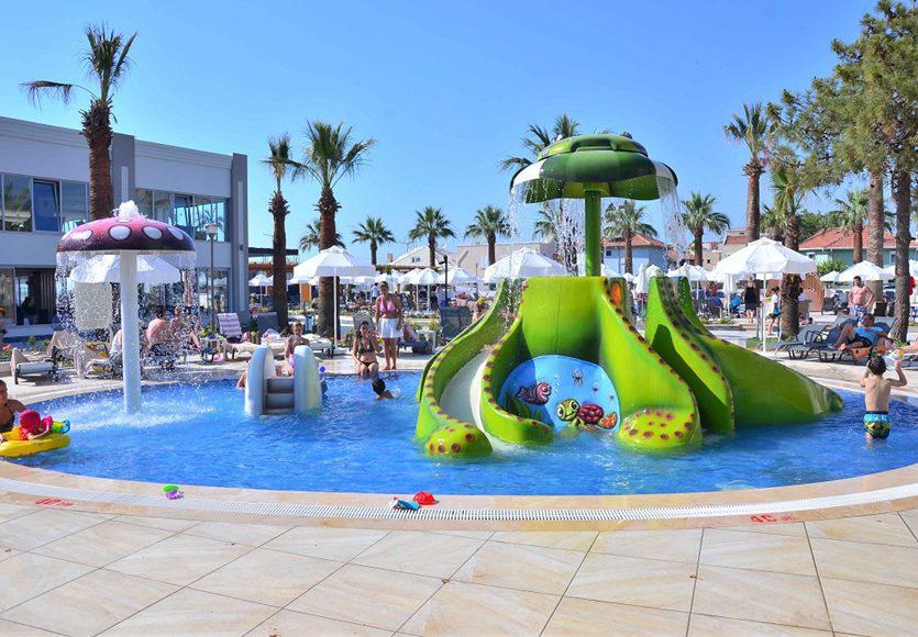 Palm Wings Kusadasi Beach Resort&Spa Eksteriør billede